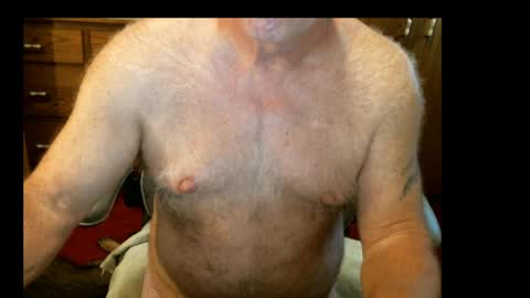 northcountryguy762 online show from May 18, 11:10 pm
