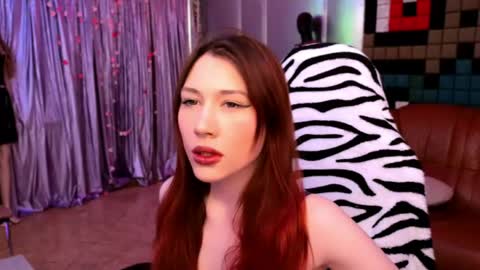 northern_moon online show from April 16, 4:35 am