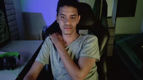 not4work online show from May 17, 3:26 am