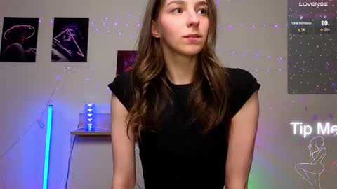 Snapshot of not_yourtoy chatting on February 10, 2:26 pm Hello My name is Helene NTMU Finger up if u like what u see online show from February 10, 2:26 pm