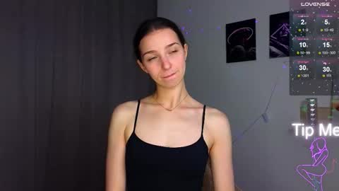 Snapshot of not_yourtoy chatting on September 19, 2:18 pm Hello My name is Helene NTMU Finger up if u like what u see online show from September 19, 2:18 pm