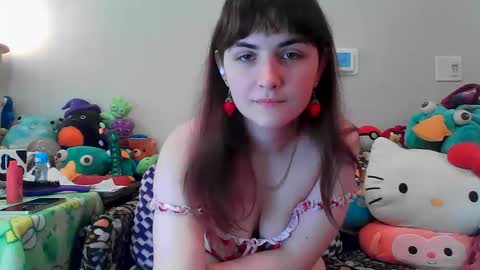 Snapshot of notchocomilky chatting on October 3, 4:15 pm Milk online show from October 3, 4:15 pm