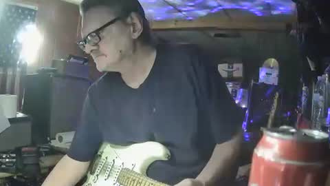 notflamingfart online show from March 26, 7:19 pm