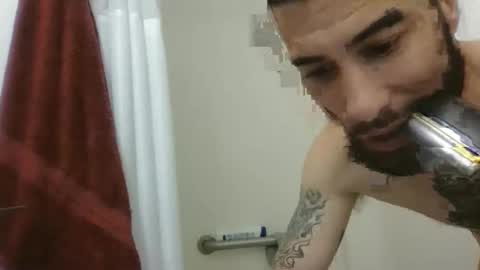 notmedesigned online show from April 4, 7:00 pm