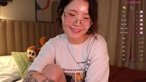 your cute girl 3 online show from February 24, 2:53 am