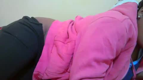 notoy1 online show from March 8, 2:04 am