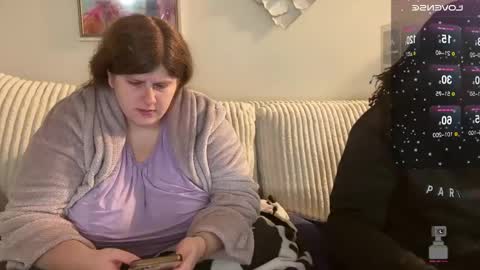 NotUrBabyMoms online show from December 23, 10:10 am