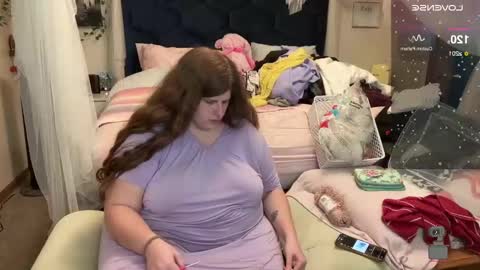 NotUrBabyMoms online show from January 2, 12:45 am