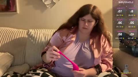 NotUrBabyMoms online show from January 20, 10:07 am