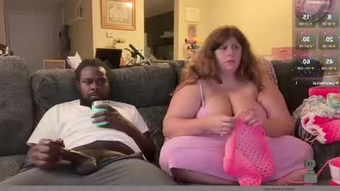 NotUrBabyMoms online show from September 21, 2:24 am