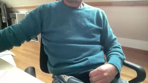 noux69 online show from September 24, 12:19 pm