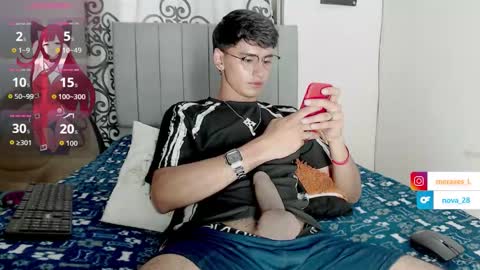 Snapshot of nova__19 chatting on November 2, 8:00 pm nova__19 online show from November 2, 8:00 pm