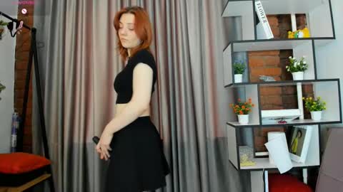 Im Lina Pm 25tks online show from March 27, 6:08 am
