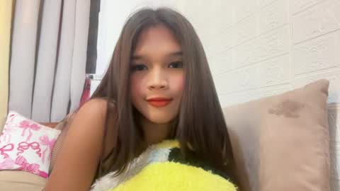 nova_licious online show from May 11, 12:55 pm