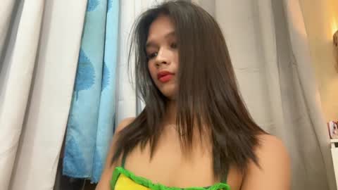 nova_licious online show from May 14, 6:58 pm