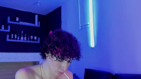 Nova Salvatore online show from January 8, 4:04 am