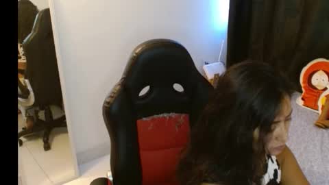 novaperotti online show from February 28, 10:55 pm