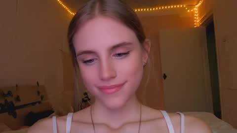 Mia Blake online show from April 1, 1:41 pm