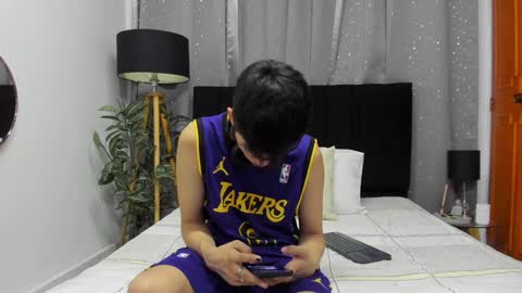 Snapshot of novaybrian chatting on January 5, 4:58 am NovayBrian online show from January 5, 4:58 am