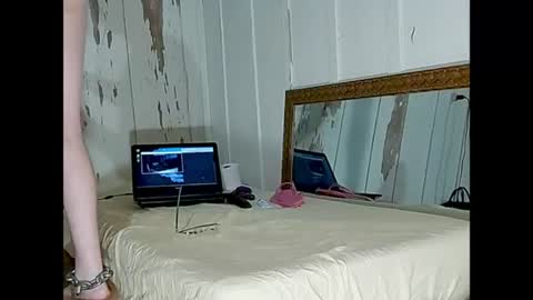 nude fucker 69 online show from July 23, 12:35 am