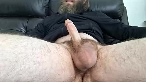 nudestud887 online show from April 3, 8:18 pm