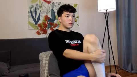 Snapshot of nudetension chatting on November 4, 7:18 am Maks online show from November 4, 7:18 am