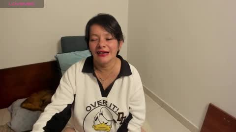 nuit_rose online show from January 8, 4:34 am