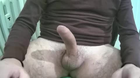 nuotatore90 online show from December 1, 4:29 pm