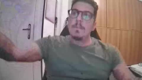 nuotatore90 online show from September 15, 7:58 pm