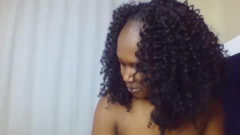 nutgal online show from March 25, 8:20 am