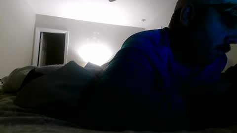 nuttincowboy727272 online show from February 9, 3:21 am