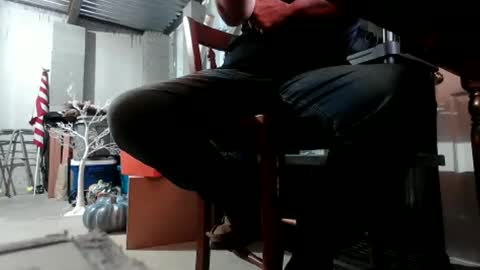 nuttincowboy727272 online show from June 2, 6:54 pm