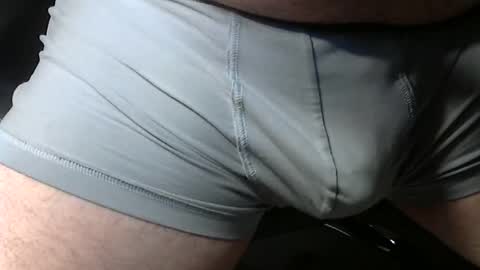 nutzmcmanus online show from December 1, 4:28 am