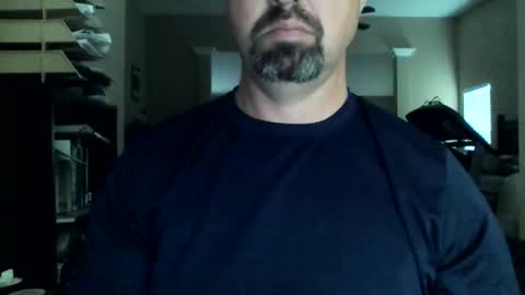 nvrenuff1979 online show from March 6, 12:34 pm