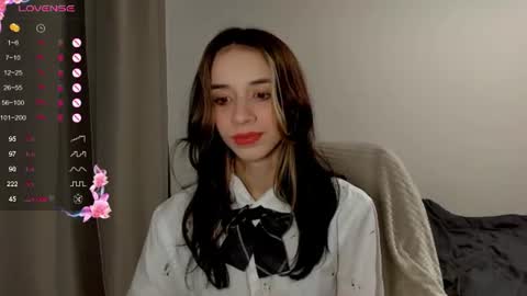 nxdee_ online show from July 12, 10:56 pm