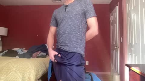 Snapshot of nyc2100 chatting on February 5, 4:58 pm Your HOTBF online show from February 5, 4:58 pm