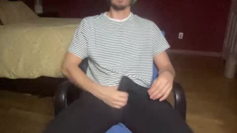 Snapshot of nyc2100 chatting on February 10, 3:57 am Your HOTBF online show from February 10, 3:57 am