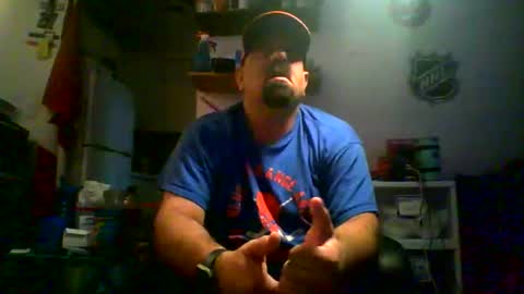 nyisles00 online show from December 1, 2:44 pm