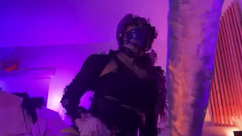 Nykki Knyx online show from February 2, 8:35 am