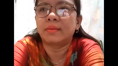 I am your angel online show from December 1, 11:14 pm