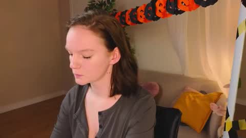 Snapshot of nytheraeclipse chatting on October 30, 1:56 pm nytheraeclipse online show from October 30, 1:56 pm