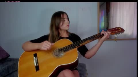 Laura nyu online show from February 3, 8:58 pm