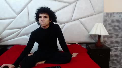 nyx_and_arian online show from April 11, 1:54 am