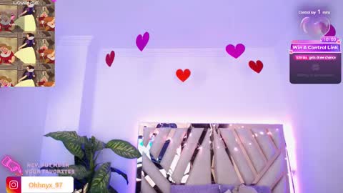 Alex   .    online show from March 12, 4:08 am