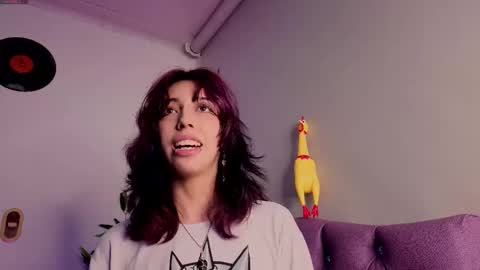   online show from January 8, 7:21 am