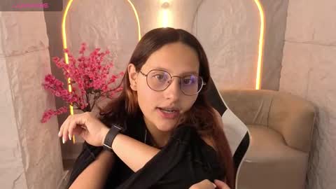 Online 800 to 1400 online show from October 20, 1:00 pm