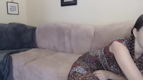 Snapshot of nzplaytime chatting on December 22, 2:28 am Stef Derek online show from December 22, 2:28 am