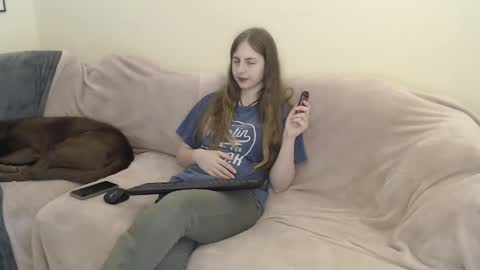 Snapshot of nzplaytime chatting on January 12, 3:39 am Stef Derek online show from January 12, 3:39 am