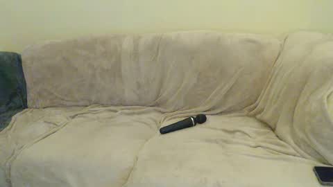 Snapshot of nzplaytime chatting on March 4, 3:11 am Stef Derek online show from March 4, 3:11 am