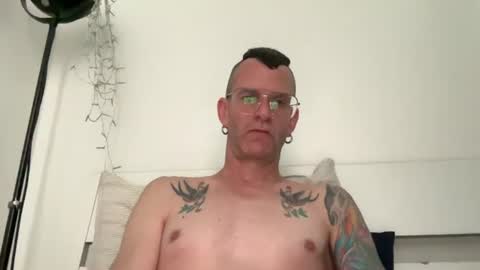 Jonathan Deep online show from June 18, 9:14 am